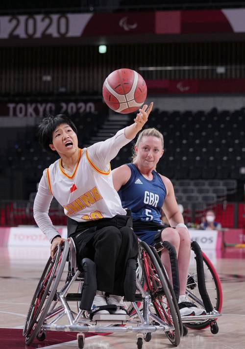 女子轮椅篮球中国vs河南队