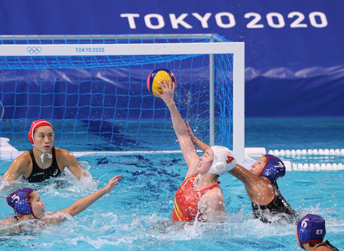 中国VS日本女子水球比赛的相关图片
