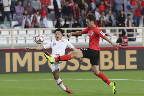 中国vs韩国角球的相关图片