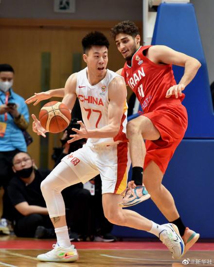 中国男篮vs伊的相关图片