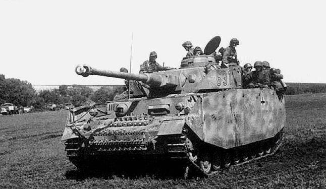 二战德国四号vs日本坦克的相关图片