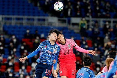 日本vs韩国足球比赛上半场比分的相关图片