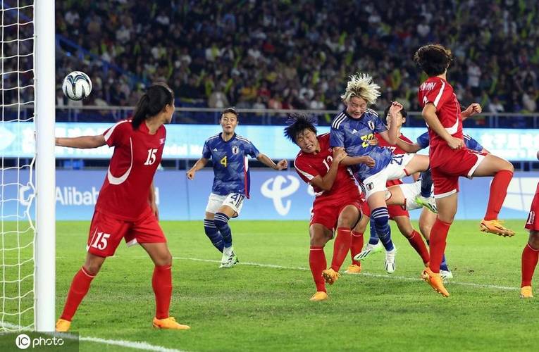 足球亚运会日本vs朝鲜的相关图片